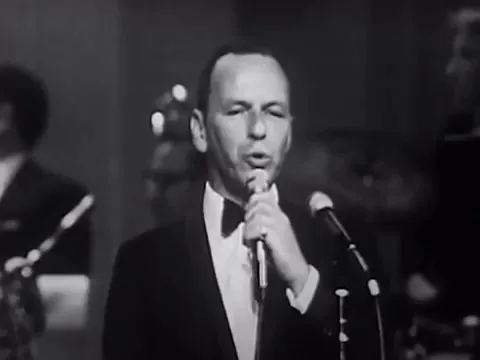 Download MP3 Frank Sinatra - Fly Me To The Moon (The Rat Pack Live ) 1965