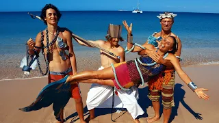 Meet the crew live Christmas update