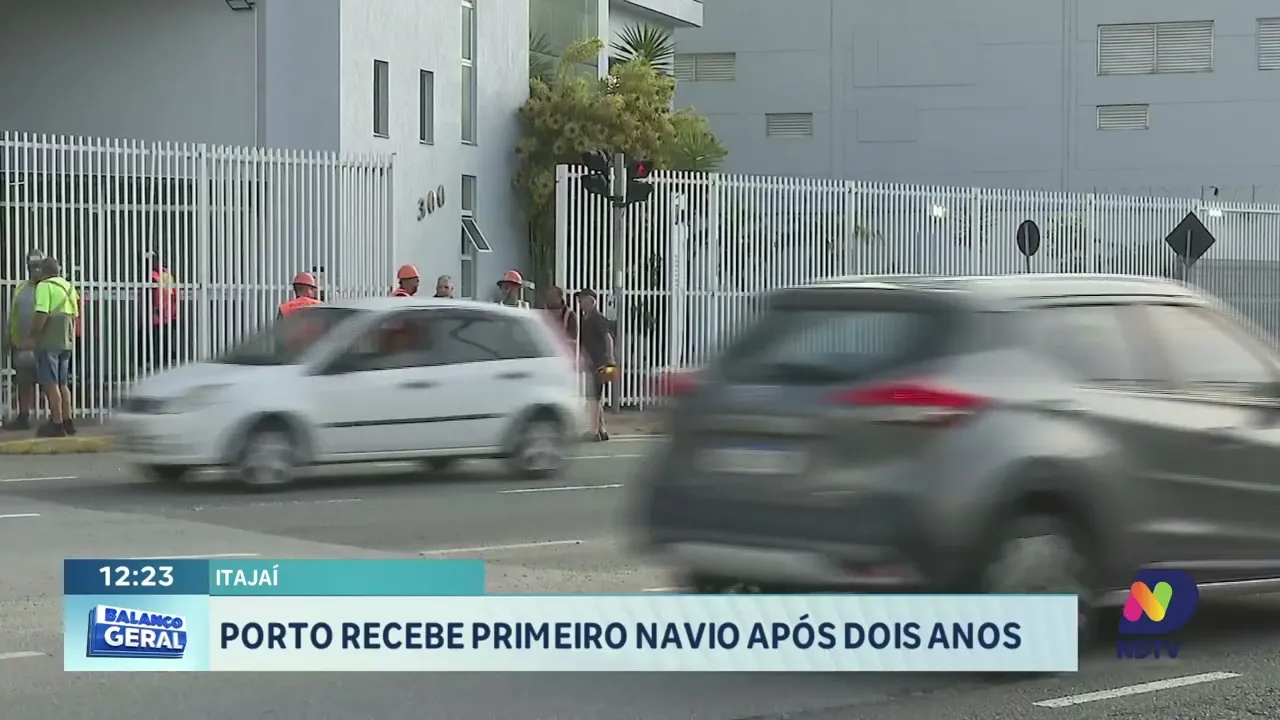 Após dois anos, Porto de Itajaí volta a operar com chegada de navio