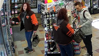 The Six Pack Purse Packer