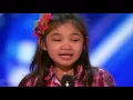 Download Lagu 9 year old girl surprises singing \
