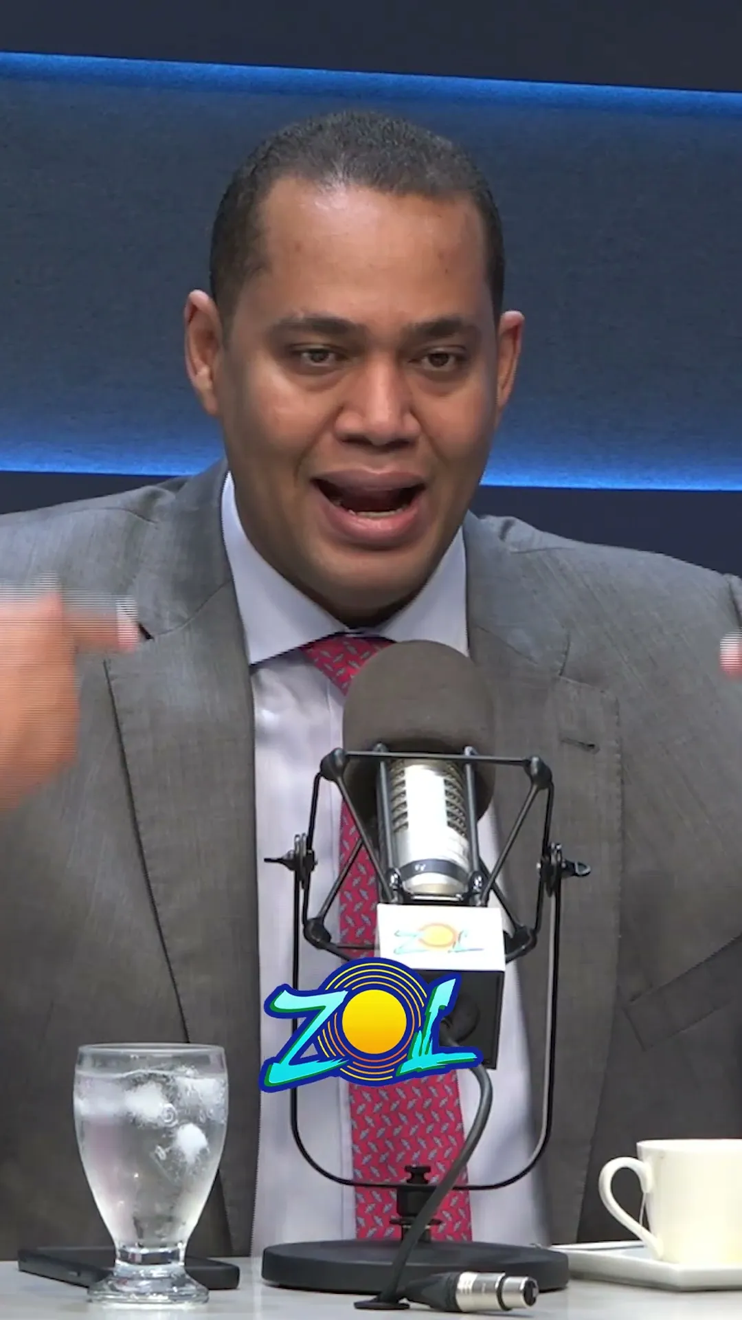 ¿$17 POR UN CARRITO?