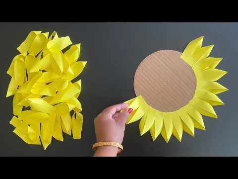 Download MP3 2 Beautiful Paper Flower Wall Hanging / Paper Craft For Home Decoration /Sunflower Wall hanging /DIY