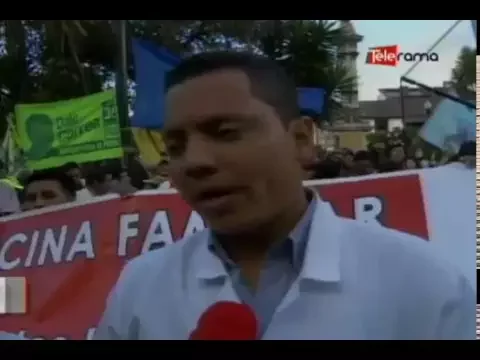 Simpatizantes del gobierno nacional se concentraron en la plaza grande