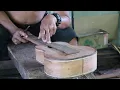 Lagu REAL HANDMADE UKULELE that completes all by hand.