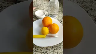 عصير البرتقال والليمون منعش و بكمية وفيرة تفاصيل الوصفة على قناتي 