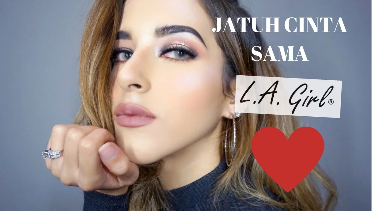 ADA MAKEUP EKONOMIS CANTIK Dari Y.O.U! Simplicity collection review. 