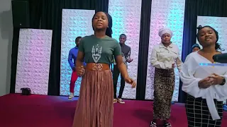 Upendo Kwaya Kwenye Mkutano Wa Pasaka Siku Ya Pili 2025 