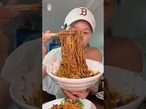 จาจังมยอนร้านนี้โคตรอร่อย! ฟิลออมม่าทำให้กิน เปิดมานานแล้วกว่า 30ปี
📍บุกเกียง อโศก #eatguide