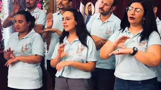 اسرة ابونا يسطس للصم والبكم ترنيمة ياللي مراحمك دي ابدية 