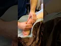 5 foot massage techniques for tired feet