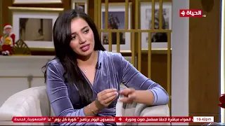 واحد من الناس الفنانة سمية درويش عملت أغنية الأيام كانت تتر فيلم كشف حساب بعشق التمثيل 