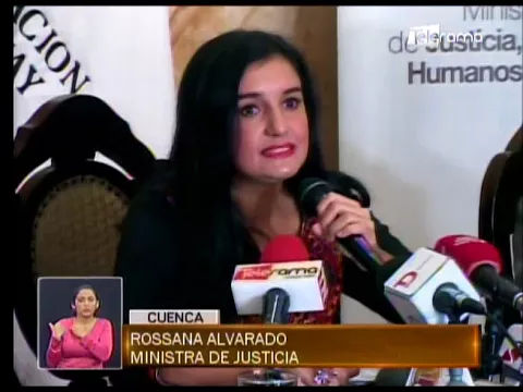 Ministra de justicia firma 31 acuerdos reparatorios de víctimas