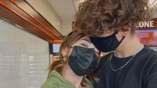 شوفو قلبي الجامد متكتف 