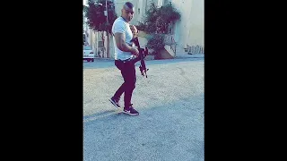 اغنية الشهيد محمود لقريني ابو اسد دندنها