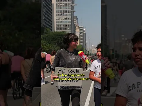 esse lugar tem ondas de TRES METROS