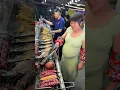 Download Lagu Gegrilde kroeskarper is knapperig van buiten en mals van binnen. Hoeveel borden kun je