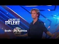 Download Lagu Bodhi's freestyle voetbal is PURE KUNST: 'Ontzettend knap!' | Holland's Got Talent