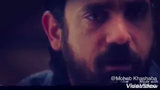 حتى الناس اللى كانوا     طلعوا بوشين قسمونا اتنين    دندنها