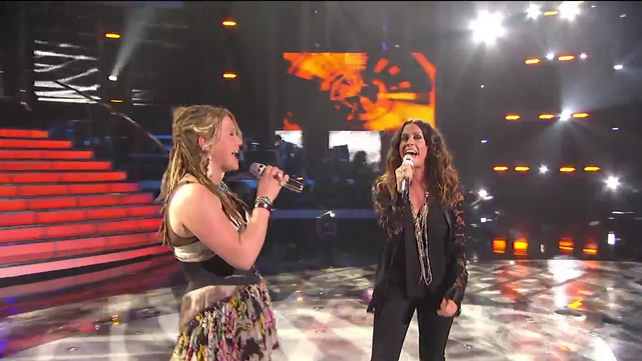 Alanis Morissette & Crystal Bowersox - Ironic + You Oughta Know (Duet) [HD]