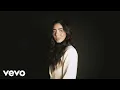 Lagu Izzy Escobar - Jackie O (Official Lyric Video)
