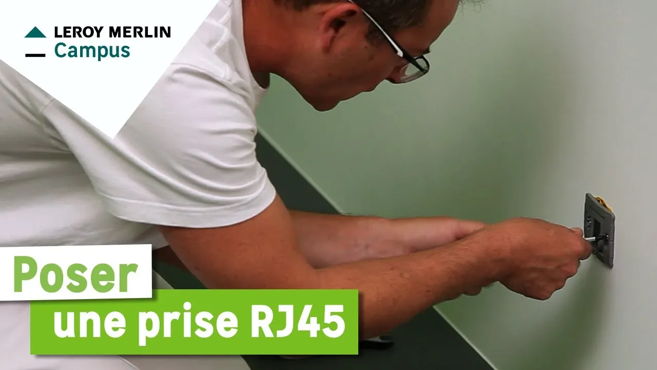Installer une prise RJ45 (Leroy Merlin)