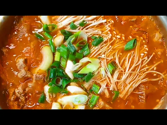 묵은지 김치찌개