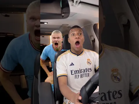 Haaland and Mbape vs Giant Spider #haaland  #mbappe  #worldcup  #trending