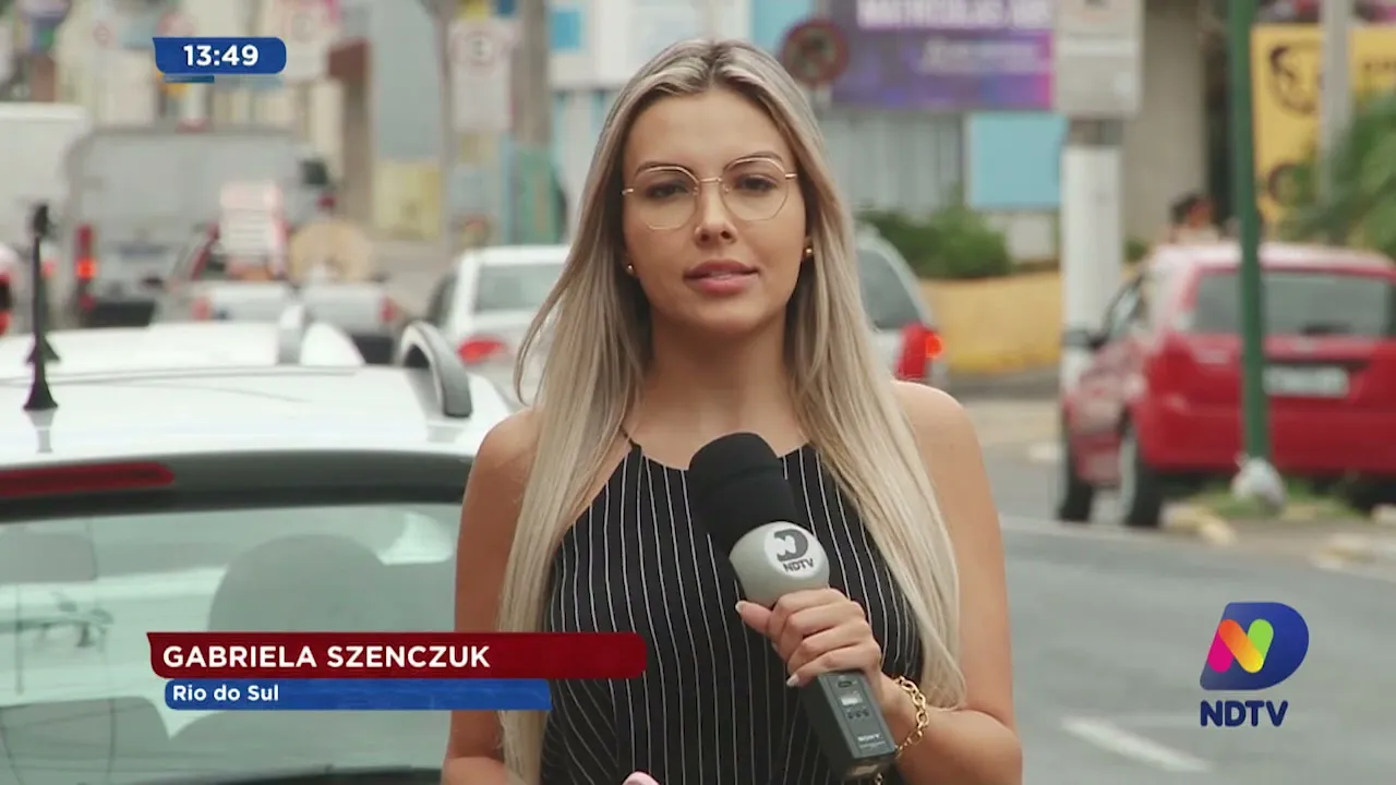 Casa fica destruída em incêndio no Alto Vale