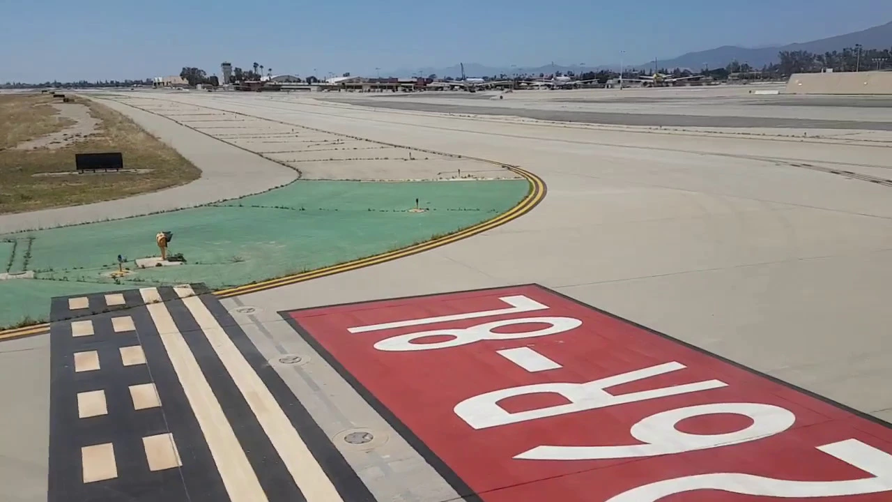 15 Airport Security Tips to Get You Through Fast and Easy