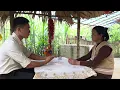 Nhat’s mother is determined not to say a word to Mui about the fact that Nhat is ill