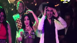 احمد شيبة اه لو لعبت يا زهر و الراقصة الا كوشنير من فيلم اوشن 14 فيديو كليب 00 03 37 00 03 47 