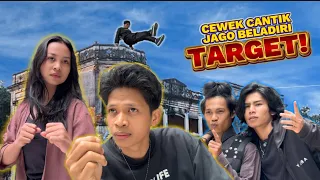 a beautiful girl who is good at martial arts becomes a target for naughty thugs short movie