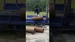 نصائح لتفريغ أنابيب الأسمنت باستخدام الإطارات القديمة كوسائد 