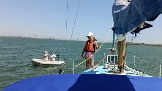 Is this the next generation of sailors? We put the kids in charge of the boats! Zeglowanie w Anglii!