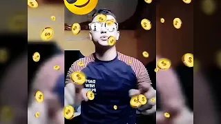وأنت نازل من باطن أمك كنت أنا نازل من علي السلم         دندنها