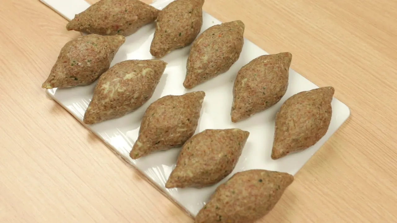 RECEITA DE QUIBE FRITO, FACIL, GOSTOSO, SEQUINHO E CROCANTE.. 