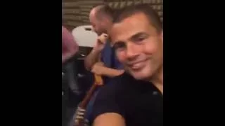 أمنتك عمرو دياب كواليس تسجيل الاغنية دندنها