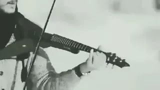 اندريه سويد عزف اغنية وائل كفوري  بالغرام   دندنها
