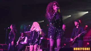 HONEYCONE Live Performance Young Hearts