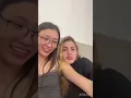 SO TOP AMIGAS MOSTRANDO AS SOLAS foot