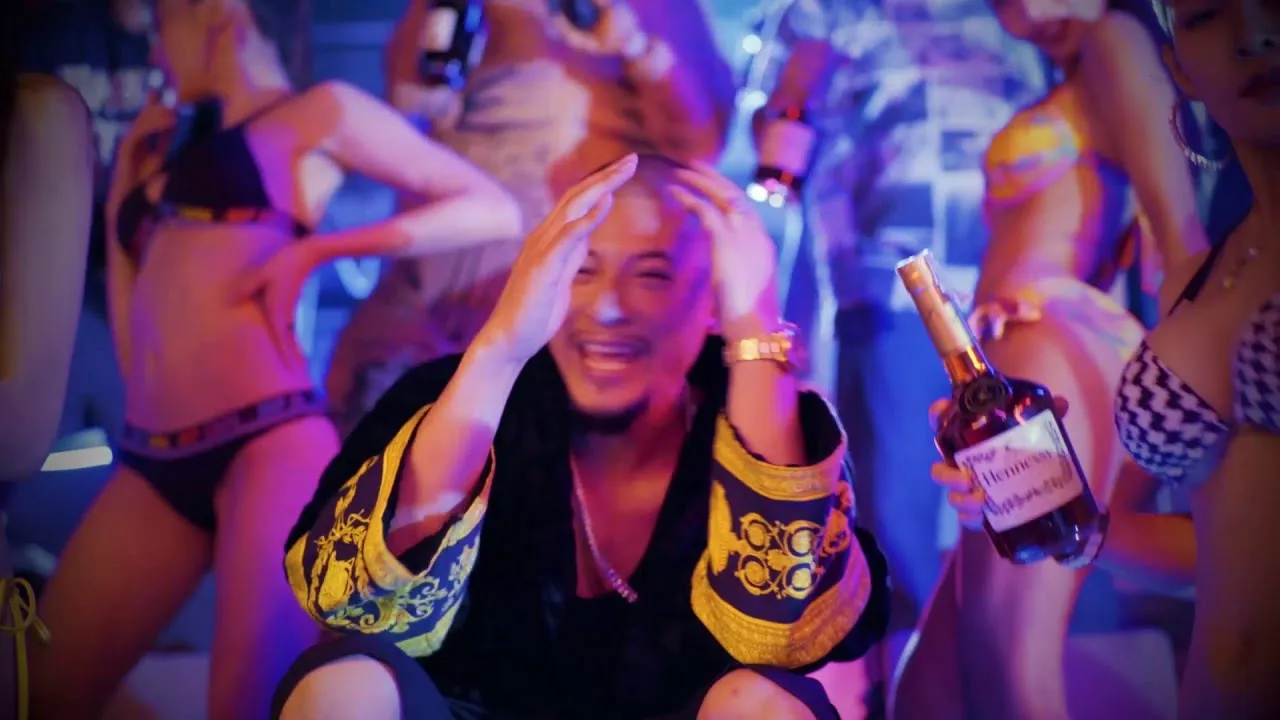 DABOYWAY - DO MY DANCE  (OFFICIAL MUSIC VIDEO)