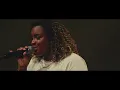 Deus Está Aqui  - GBA Worship feat Celines (Video Oficial)