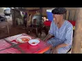 SKEEM MAFENYA Eating on the street for free  #funnyjokes #funnyvideos #tsongachallenge #tsonga