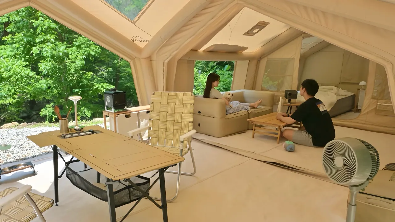 방 3개짜리 텐트에서 두 달째🏕️ 이른 무더위 여름대비 장박지 리모델링🧊 에어컨 설치하고 뼈 없는 감자탕 썸네일