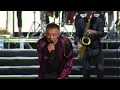 Download Lagu Parni valjak - Lutka za bal (Live in Pula)