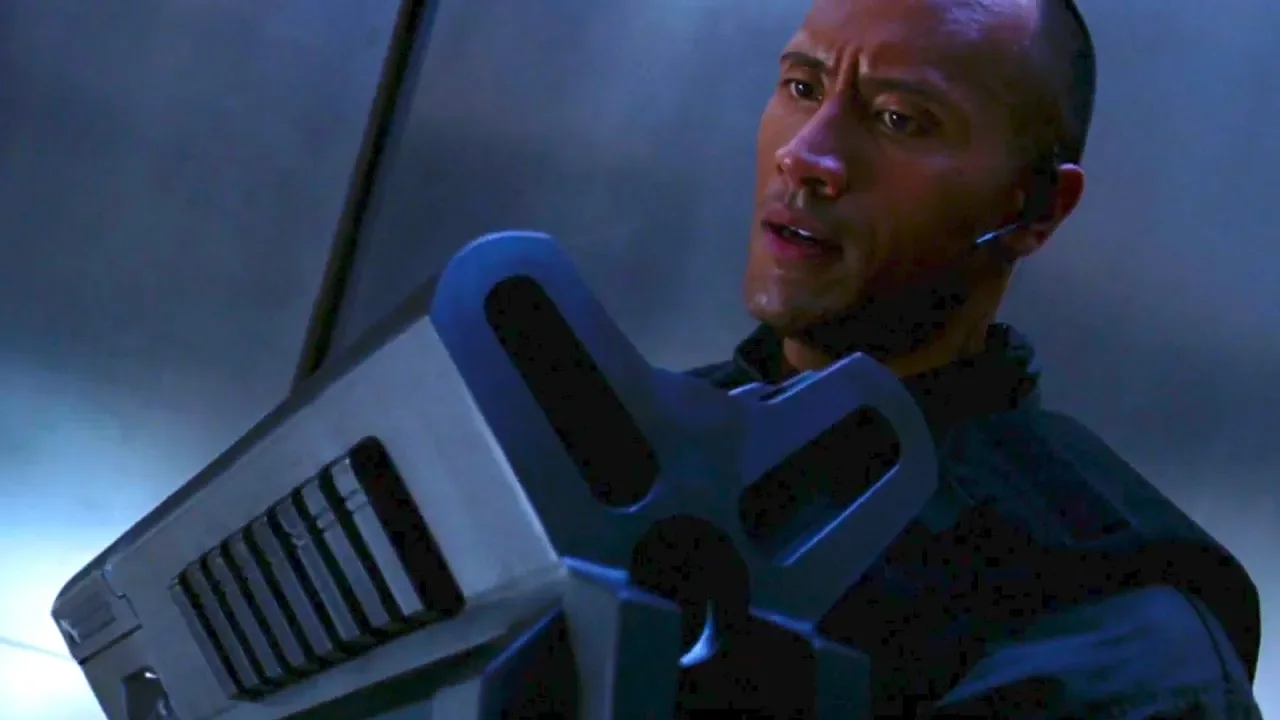 The Rock gets BFG 9000 - DOOM 2005 Movie scene