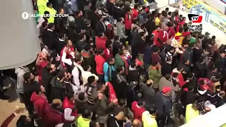 جماهير الأهلي تهتف عامل فيها بطل وهو بتاع بليلة كدة كدة يا زمالك الدوري في الجزيرة 