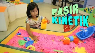 Download Pixel main Pasir Kinetik warna-warni | Pasir Ajaib | Kinetic Sand | Mainan edukatif Play Sand MP3