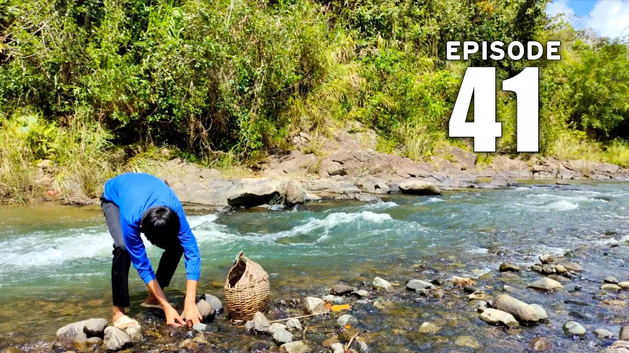 Gathering and cooking crablets from the river | Life in the Countryside, Philippines | Ep. 41
